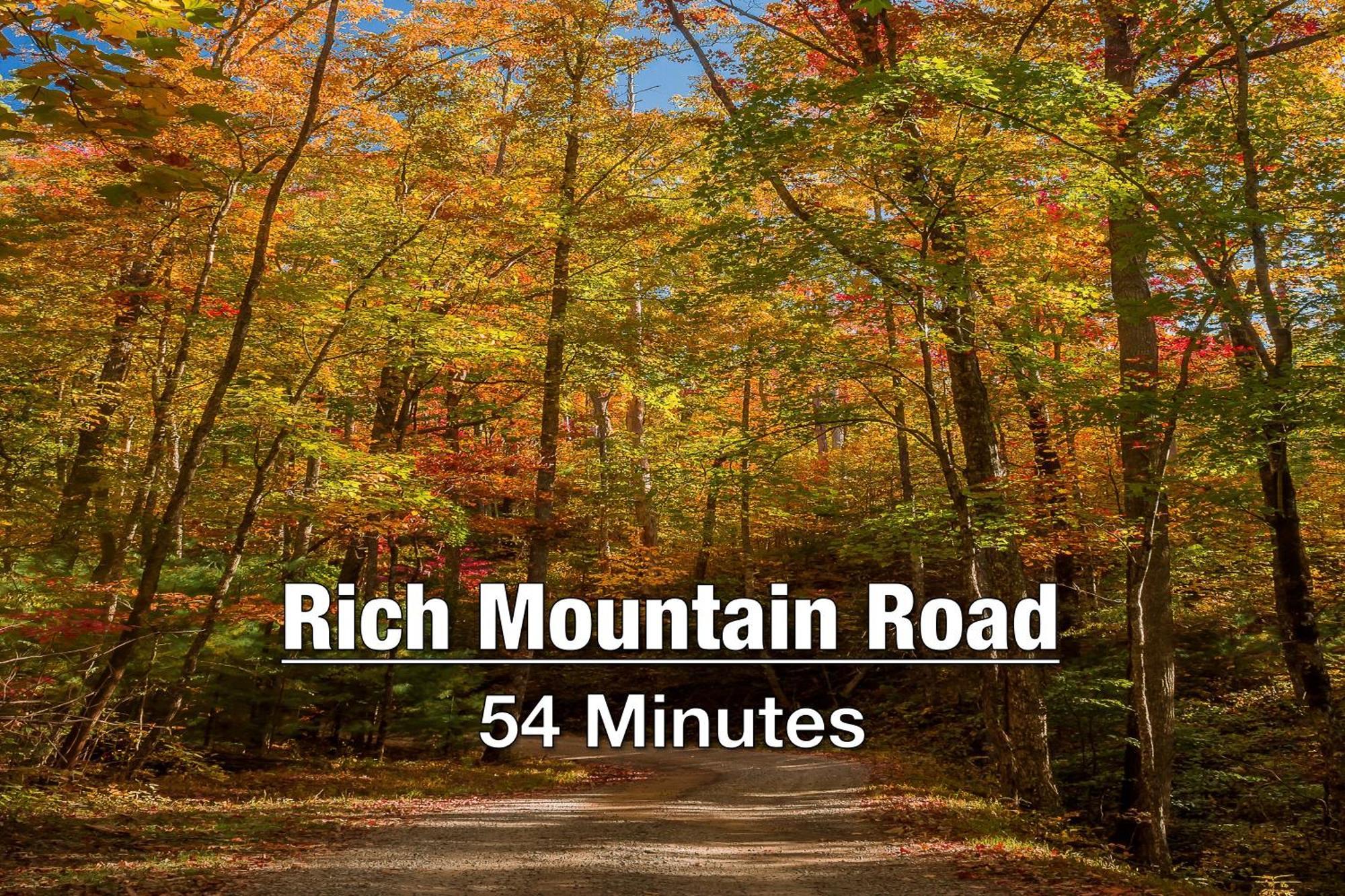 New Luxury Cabin With Stunning Mountainviews,Hottub, Firepit, Fireplace,2 Kingbeds, 2 Covereddecks,Bbqgrill, Shuffleboard And Pool Access Sevierville Luaran gambar